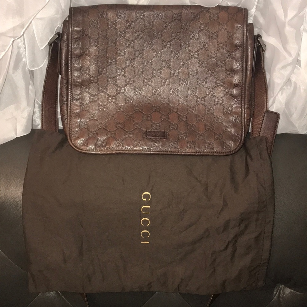Sold!!!!! PreOwned DarkBrown GG Guccissima Leather - Picture 2 of 14